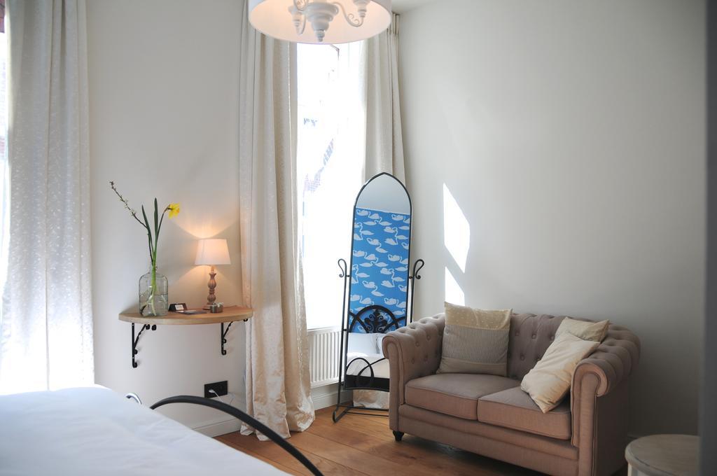 ברוז' B&B Val Des Roses חדר תמונה