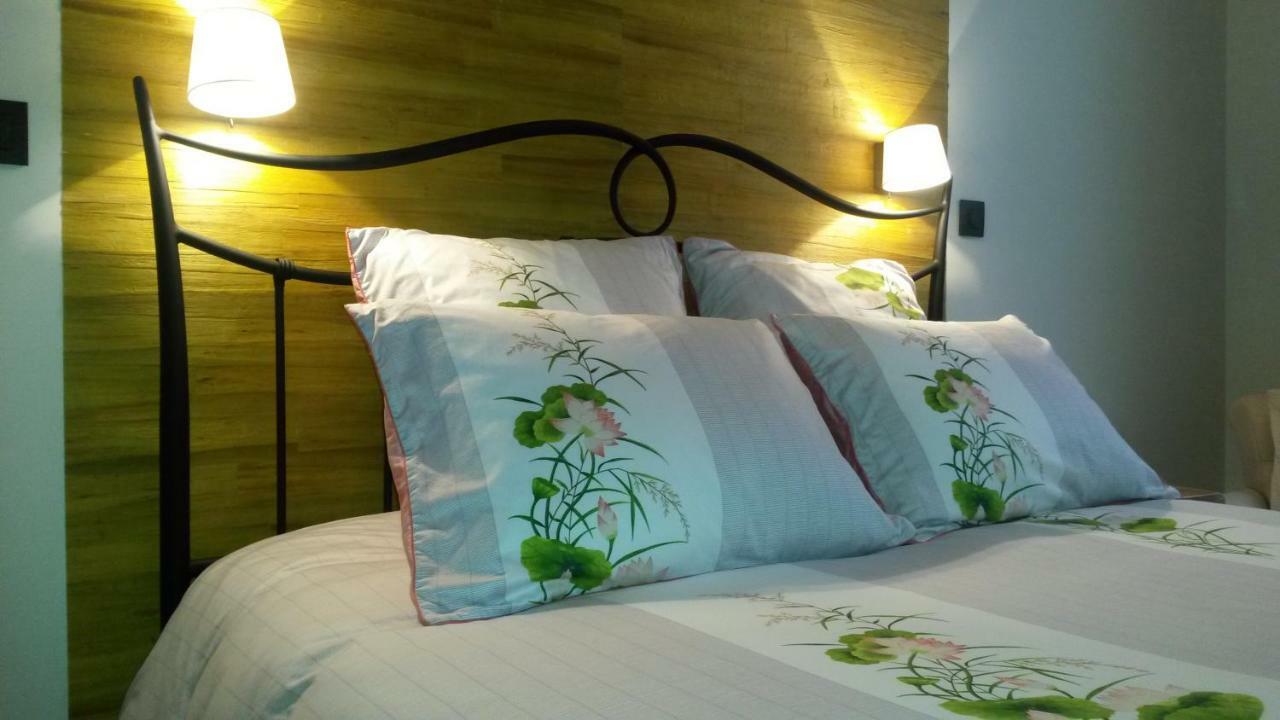 ברוז' B&B Val Des Roses מראה חיצוני תמונה